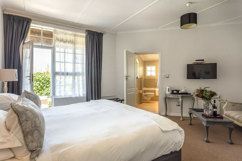 Hotel Whale Rock Luxury Lodge