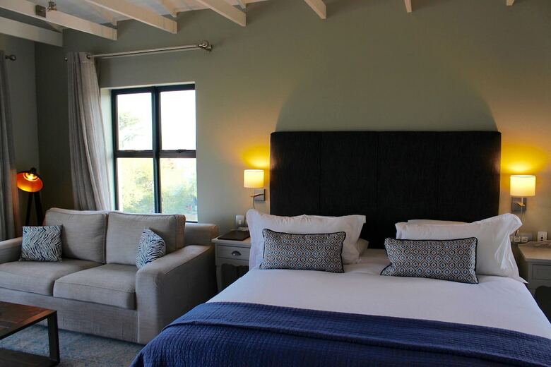 Hotel Whale Rock Luxury Lodge