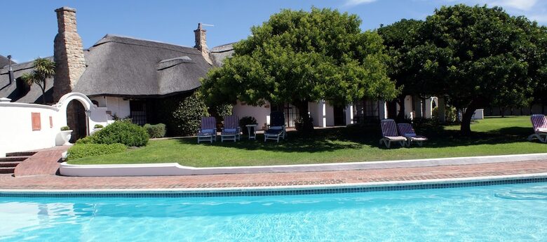 Hotel Whale Rock Luxury Lodge