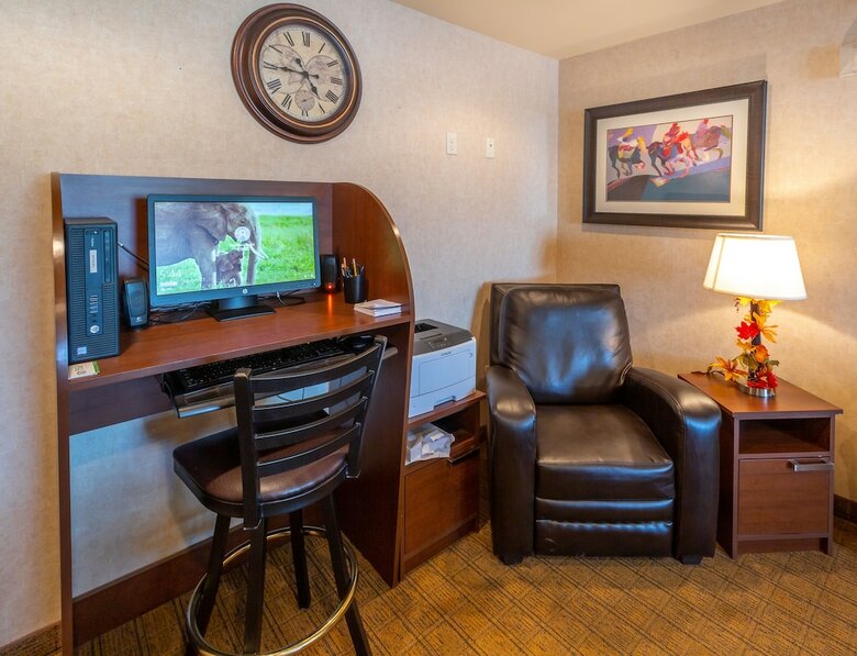 My Place Hotel-dickinson, Nd