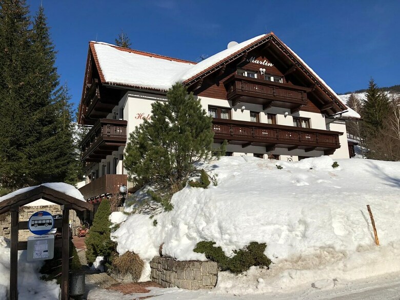 Hotel Krist�na
