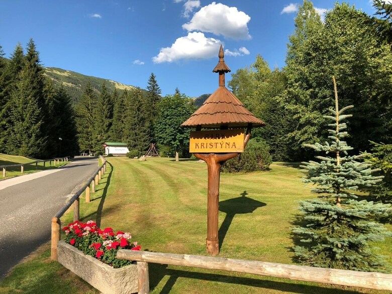 Hotel Krist�na