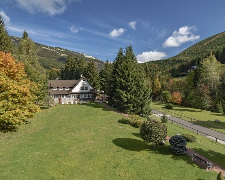 Hotel Krist�na