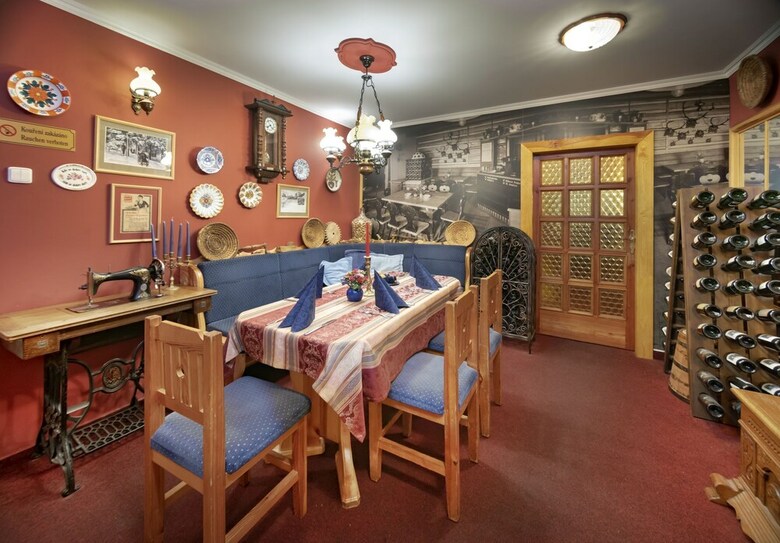 Hotel Krist�na