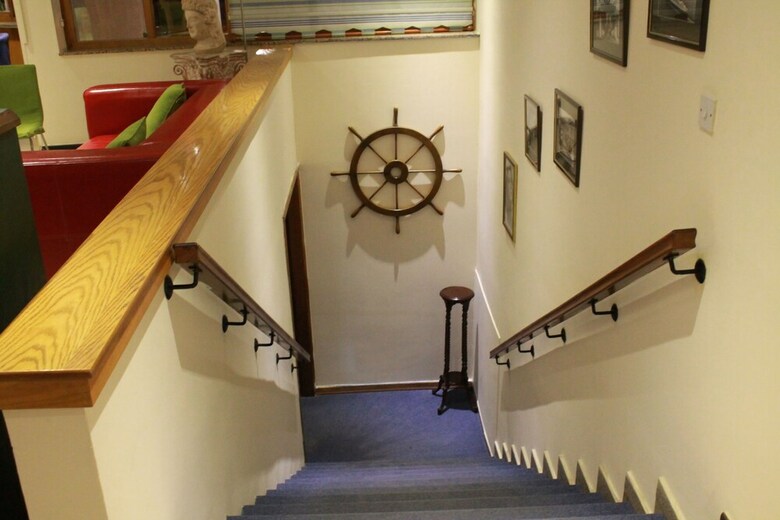 The Caravel Hotel