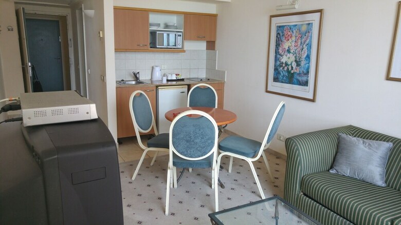Marom Hof Hacarmel Apartments