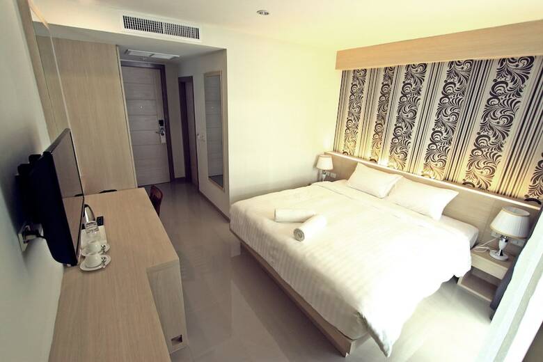 Ocean & Ole Hotel Patong