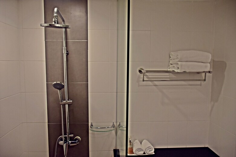 Ocean & Ole Hotel Patong