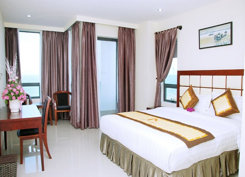 Sea Front Hotel