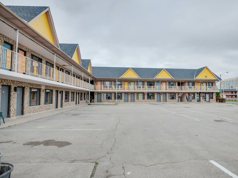 Motel Oyo Hotel Niagara Falls, On - Fallsview