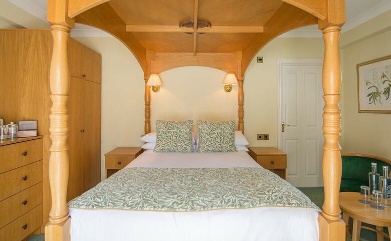 Moorhill House Hotel