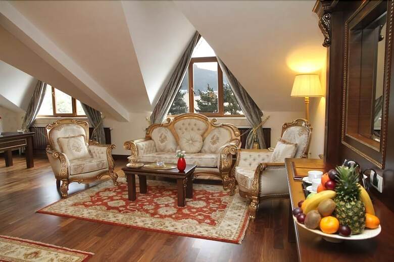 Hotel B�y�k Abant Oteli