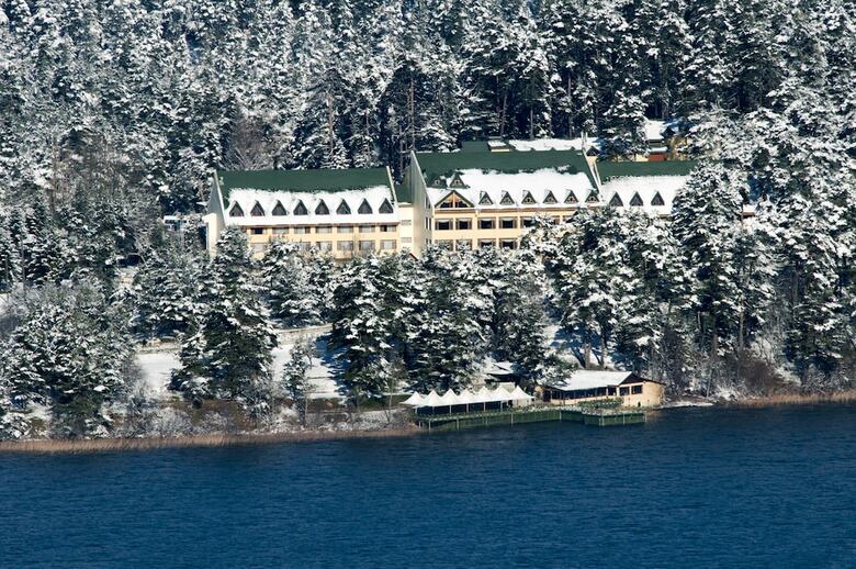 Hotel B�y�k Abant Oteli