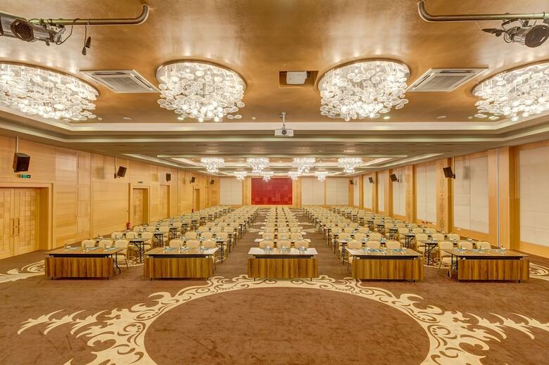 Hotel B�y�k Abant Oteli