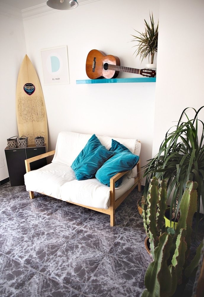Hostal Hitide Hostel