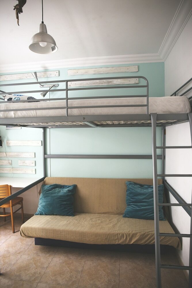 Hostal Hitide Hostel