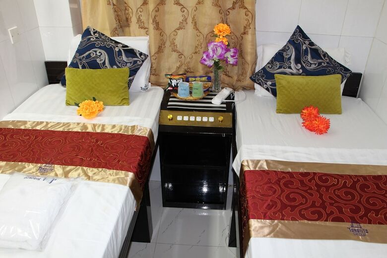 Hostal Kamal Deluxe Hotel