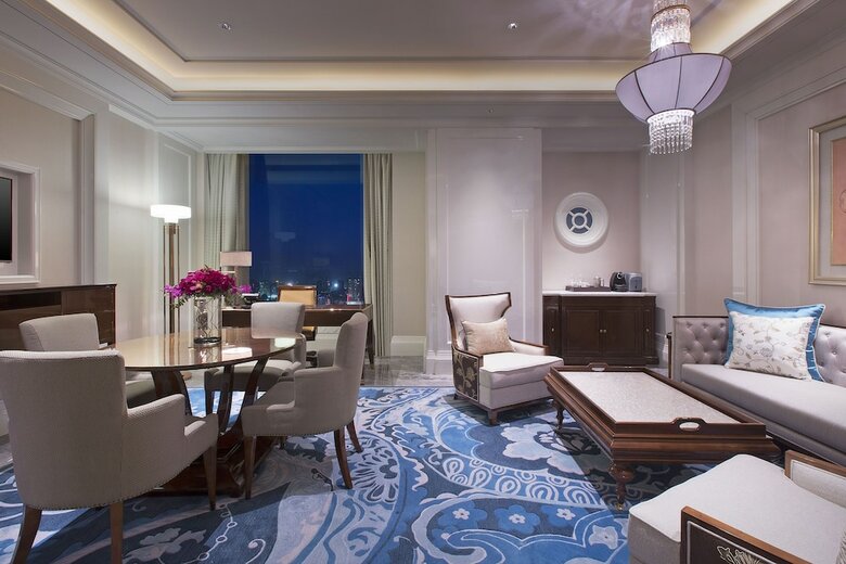 Sheraton Grand Wuhan Hankou Hotel