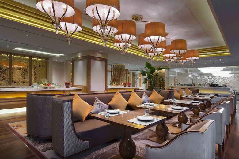 Sheraton Grand Wuhan Hankou Hotel
