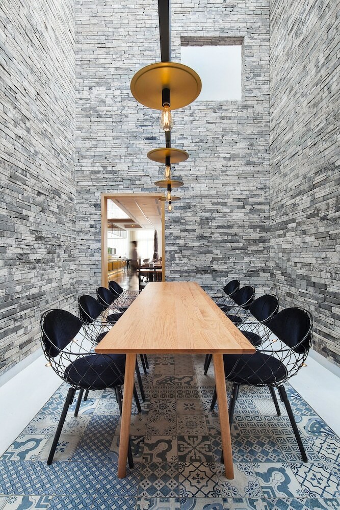 Hotel The Place Tainan