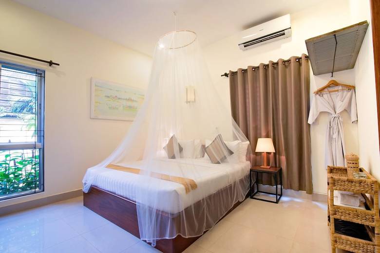 Hotel River Bay Villa