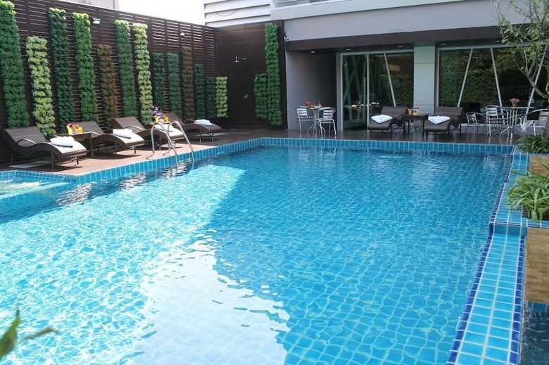 Hotel Chariot Pattaya Residence