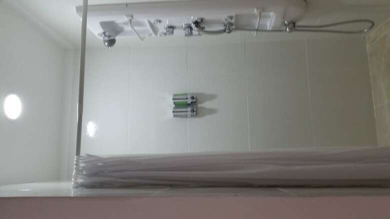 Hostal Lleras Calle 8