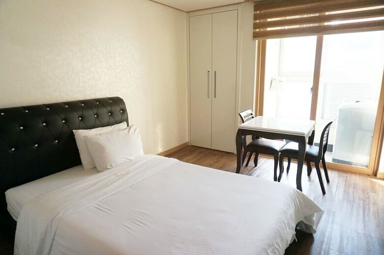 Ean Residence Hotel