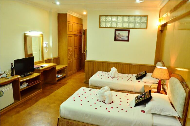 Great Wall Hotel