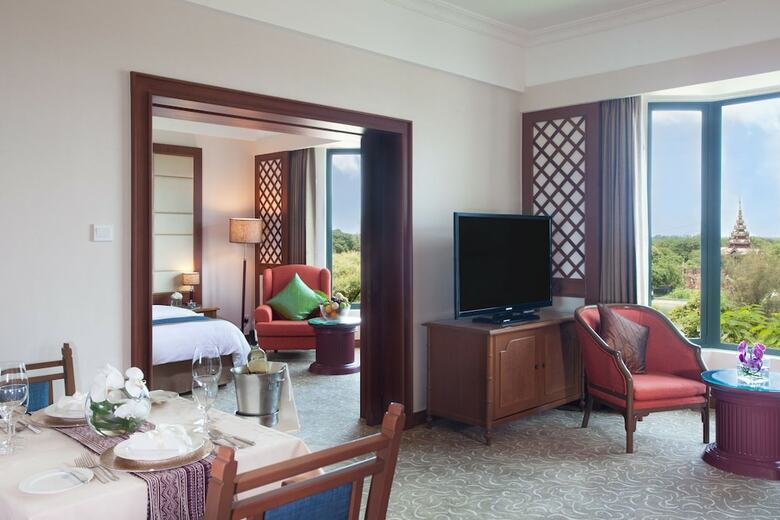 Great Wall Hotel