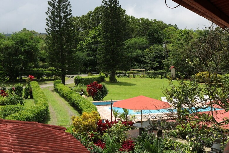 Hotel Y Restaurante Valle Verde