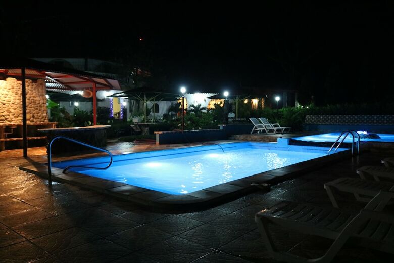 Hotel Y Restaurante Valle Verde