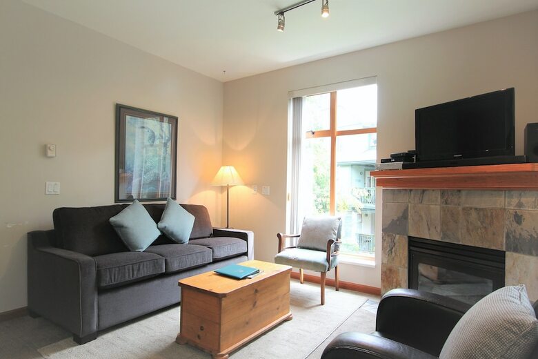 Accommodations By Whistler Retreats
