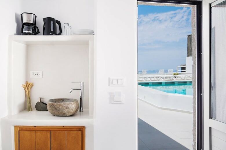 Aparthotel Kasimatis By La Perla