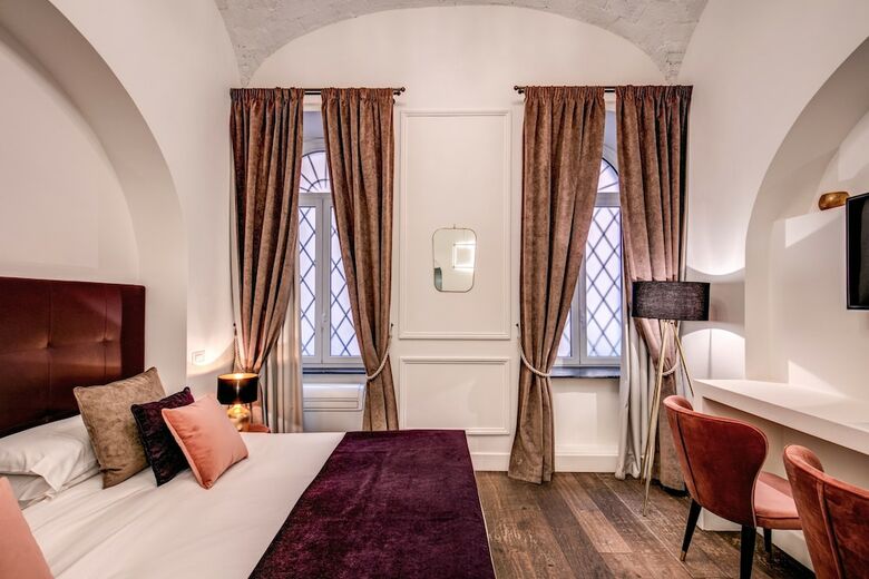 Boutique Centrale Relais