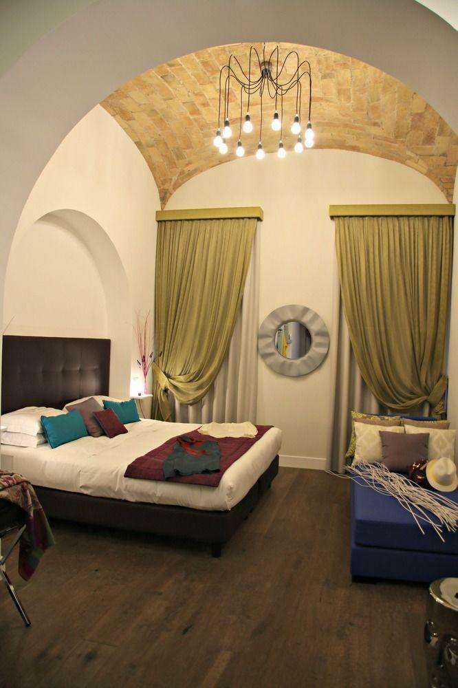 Boutique Centrale Relais