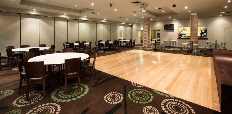 Motel Nightcap At Waltzing Matilda Hotel