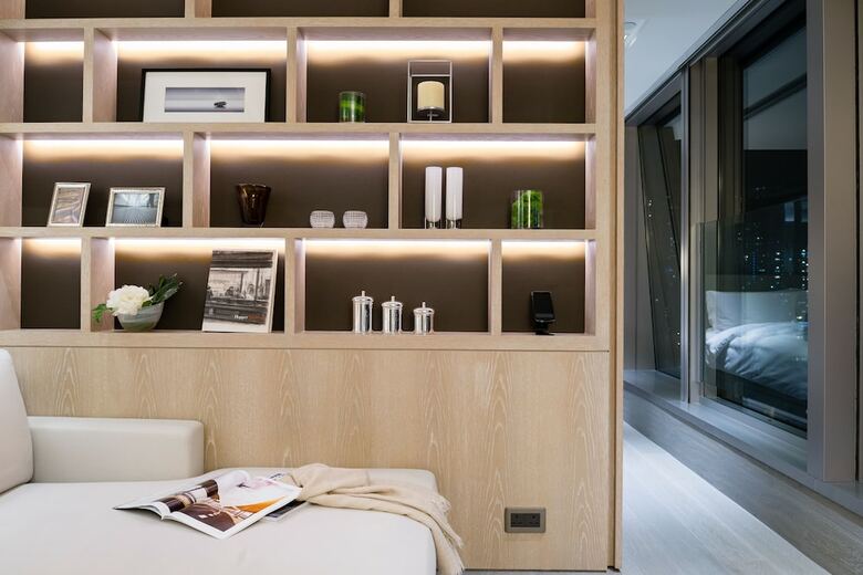 Hotel One96