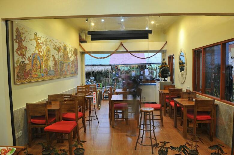 Posada Brata Inn