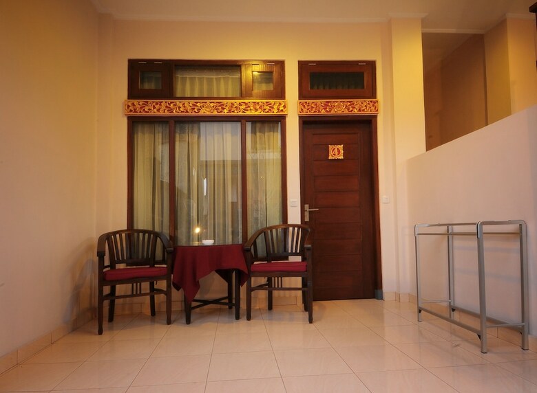 Posada Brata Inn