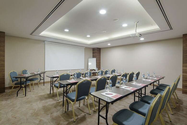 Hotel Ramada By Wyndham Elazig