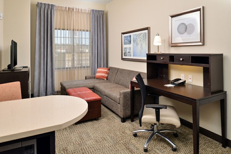 Hotel Staybridge Suites Rochester - Commerce Dr Nw