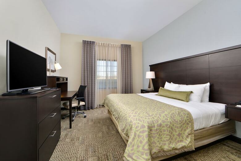 Hotel Staybridge Suites Rochester - Commerce Dr Nw