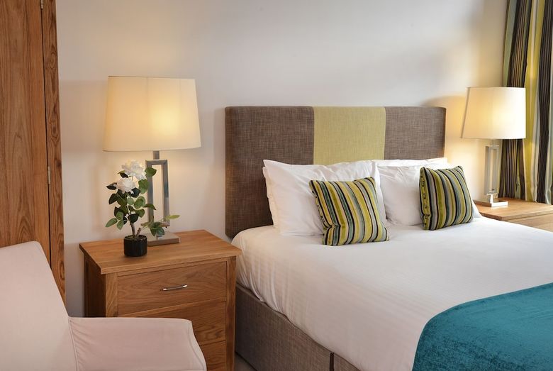 Highland Apartments By Mansley