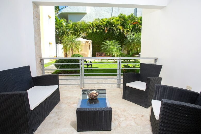 Chateau Del Mar