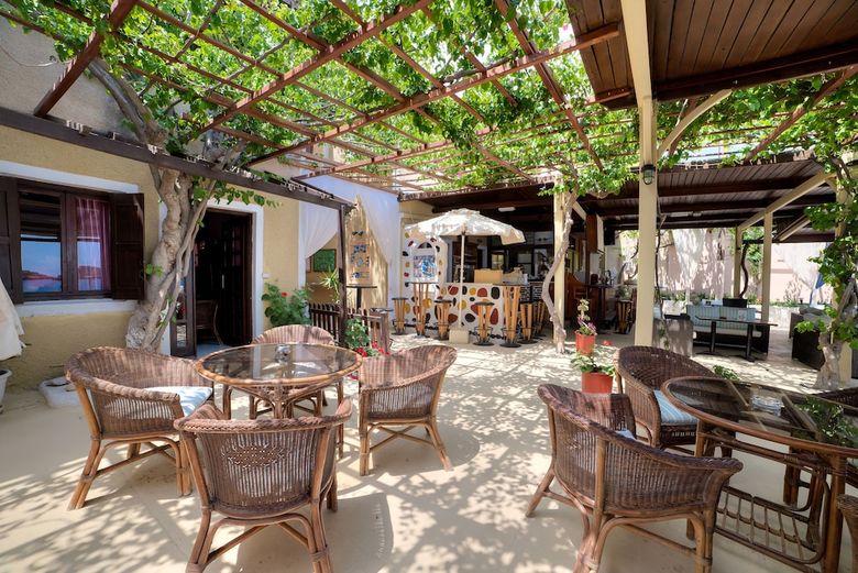 Nostos Beach Hotel