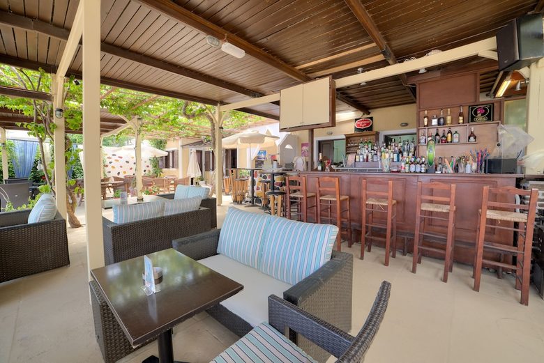 Nostos Beach Hotel