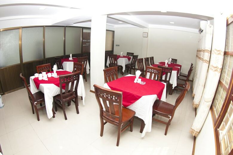 City Grand Hotel