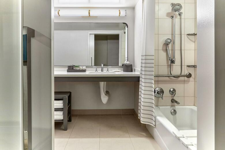 Hotel Westdrift Manhattan Beach, Autograph Collection By Marriott