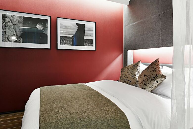 Hotel The Bathtel